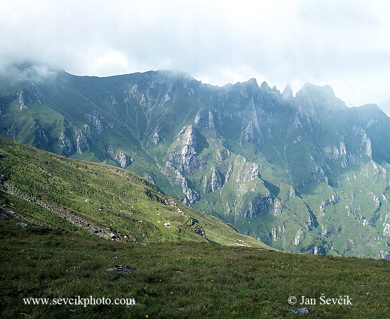 Photo of pohoří Bucegi vrchol Omul Bucegi mountains Gebirge